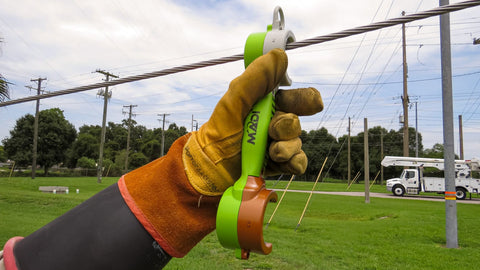 MADI DogBone™ The Lineman’s Wire Brush (95-DBWB1)