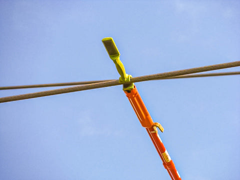 MADI FlatRound The Lineman’s Wire Brush (95-FRWB1)